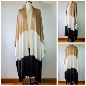 Victor Alfaro OS Cardigan Duster Colorblock 100% Wool Beige White Black Knit